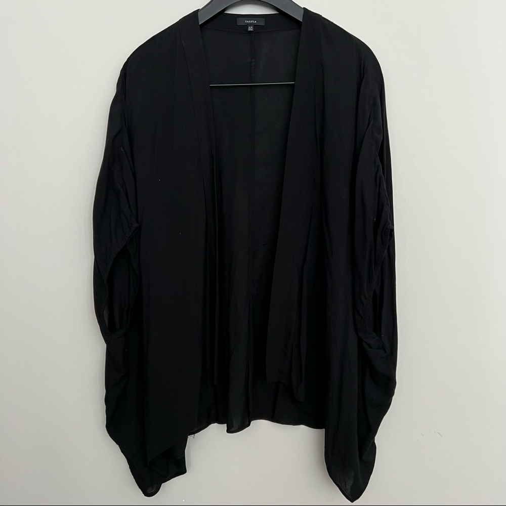 ARITZIA • Talula Black Lightweight Tunic Robe
